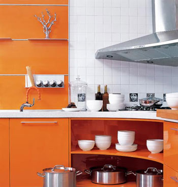 隔板儲(chǔ)物柜